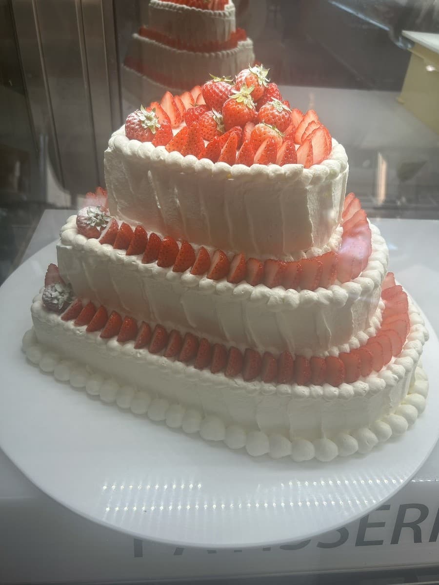 ウェディングケーキ