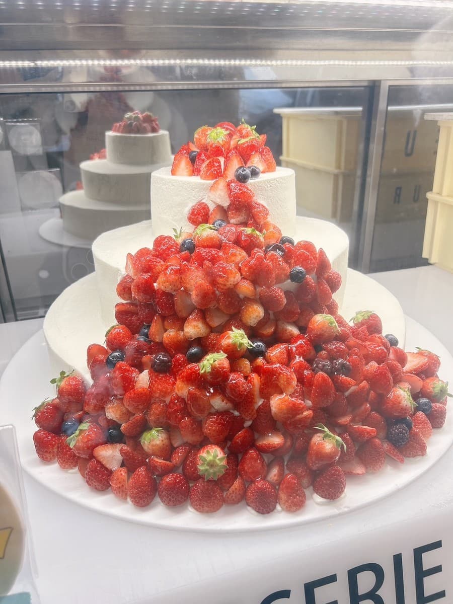 ウェディングケーキ